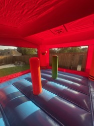 ME95a37bfce9ffcb3d628596df277bdd36 1750196563 Happy Face Bounce House
